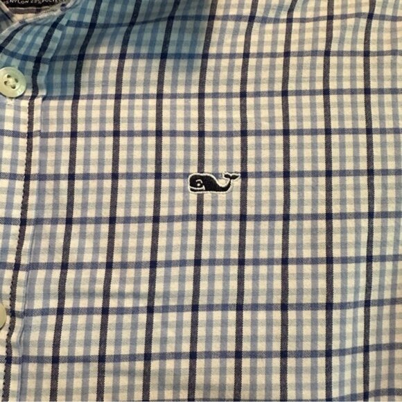 Vineyard Vines Performance Button Down Shirt. EUC Size M (12-14) - Picture 4 of 4